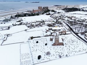 Supporting image for story: Ice warnings in place across UK before storm set to bring heavy snow