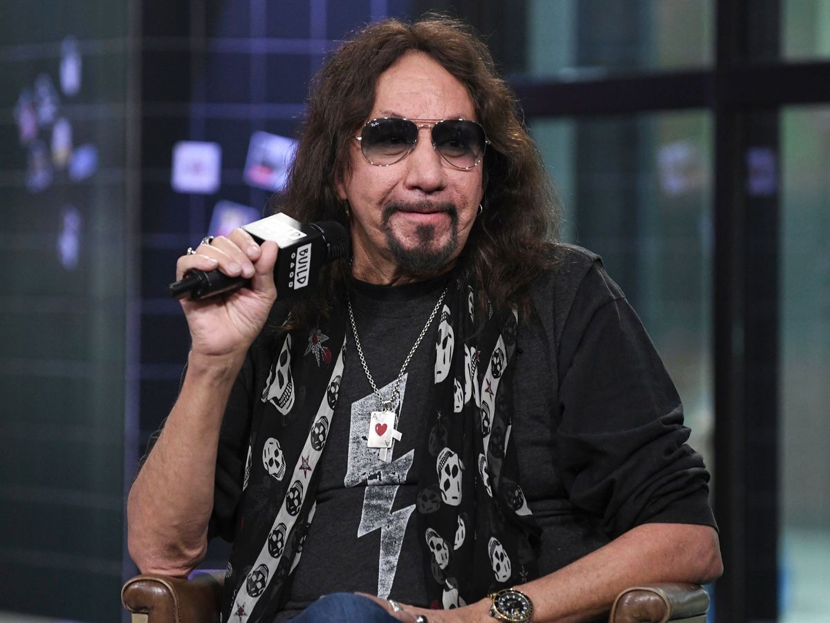 Kiss guitarist Ace Frehley died from injuries sustained in fall, medics say