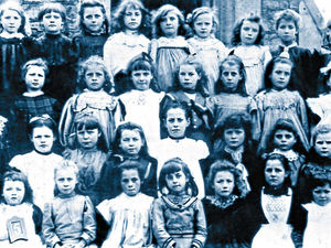 Supporting image for story: Pictures from the Past - Jan 25