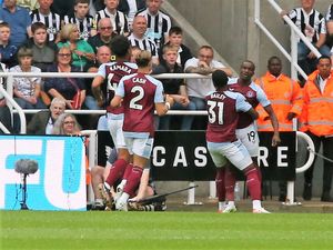 Supporting image for story: Newcastle 5 Aston Villa 1 - player ratings