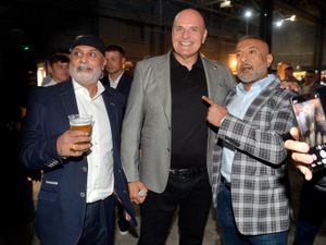 Supporting image for story: John Fury shares love for Wolverhampton as he supports boxer son Tyson at city event