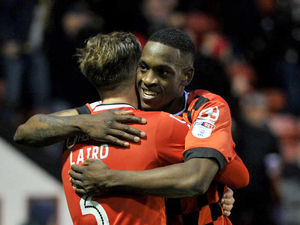Supporting image for story: Walsall 1 Bradford 1 - Report and pictures