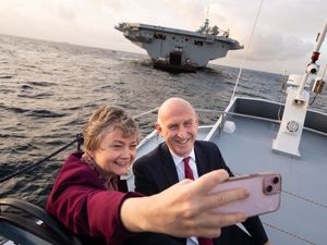 Supporting image for story: Healey: Aircraft carrier under Nato command can be ready for UK use in five days