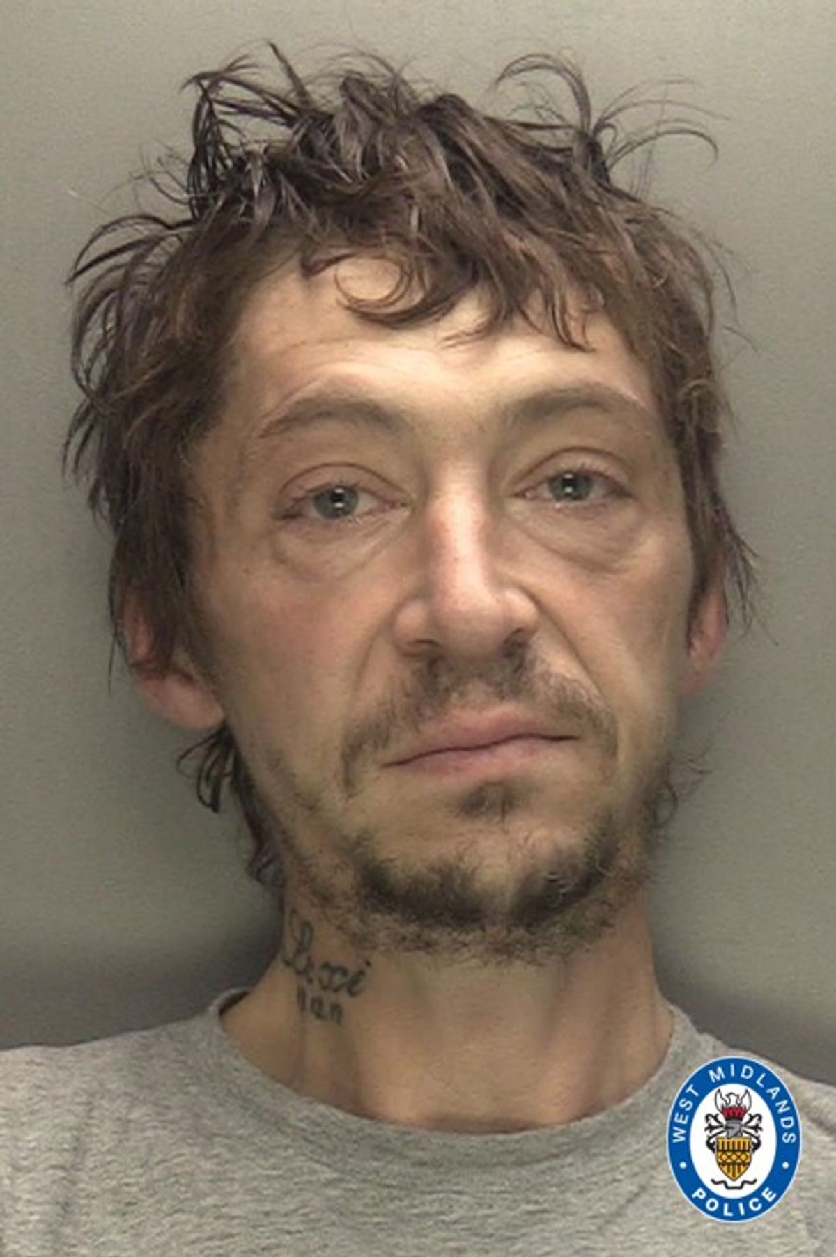 Police looking for wanted man with Black Country links