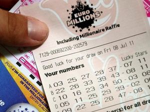 Supporting image for story: Euromillions lottery conman jailed for snatching woman's handbag