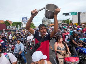 Supporting image for story: Protests as Maduro declared winner of Venezuela’s disputed presidential election
