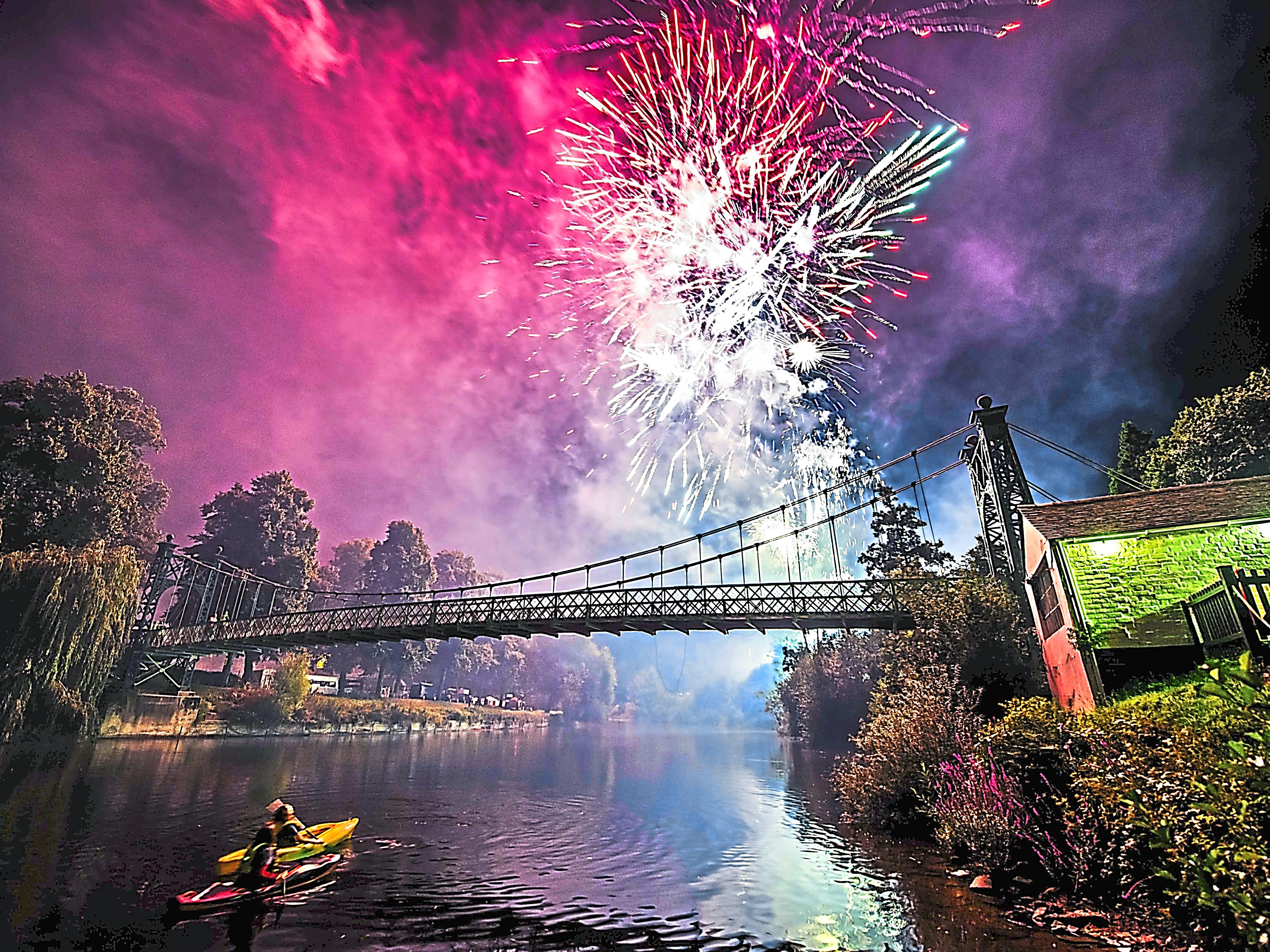 Supporting image for story: Two firework displays in line for Shrewsbury bonfire event