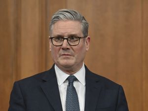 Supporting image for story: Starmer acknowledges concerns as Iran war threatens to impact cost of living