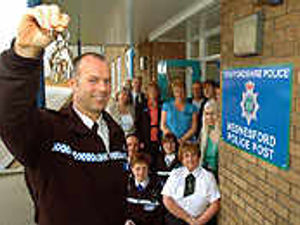 Supporting image for story: Police post is to reopen