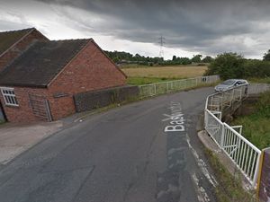 Supporting image for story: Oil pan to blame for kitchen blaze near Stafford 