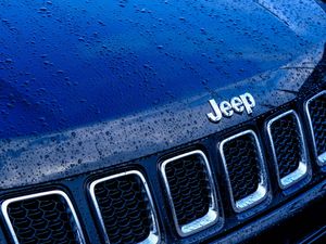 Supporting image for story: Call to cap car bonnet heights as SUVs present ‘growing threat to public safety’