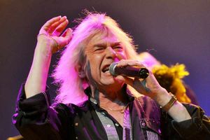Supporting image for story: Concert review: Magnum, Wulfrun Hall, Wolverhampton