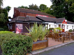 Supporting image for story: West Midlands pubs facing a tough January