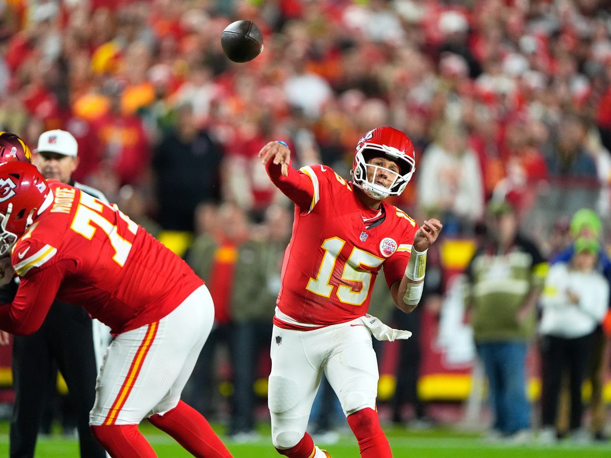 Kansas City Chiefs eclipse Washington Commanders 28-7