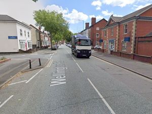 Supporting image for story: Road closed and buses diverted following crash