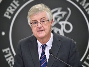 Supporting image for story: Large outdoor events for up to 10,000 people to resume in Wales