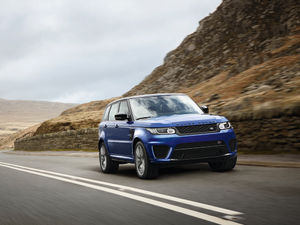 Supporting image for story: Good news from US boosts JLR