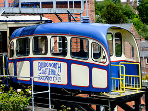 Supporting image for story: Cliff railway reveals cause of fault