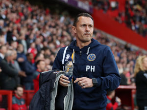 Supporting image for story: Paul Hurst delighted as Shrewsbury 'underdogs' show bite 