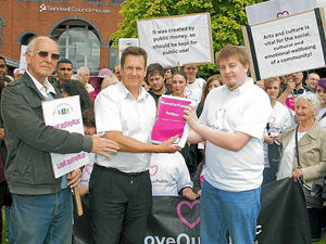 Supporting image for story: Petition backs The Public against college plans