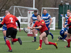 Supporting image for story: Walsall hold on for crucial
win against table-toppers