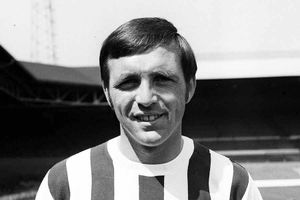Former England and West Bromwich Albion star Jeff Astle died aged 59 after collapsing suddenly at his daughter's home.