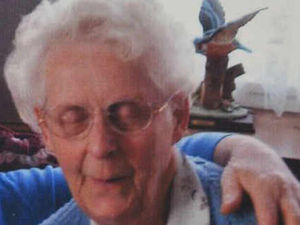 Supporting image for story: Widow dies after crash