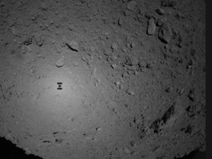 Supporting image for story: Japanese spacecraft sends rovers towards asteroid Ryugu