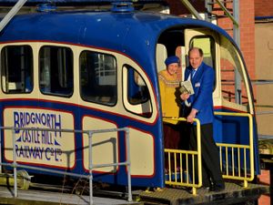 Supporting image for story: Bridgnorth Cliff Railway supports High Street closure
