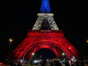 Supporting image for story: France honours victims of Paris terror attacks 10 years on