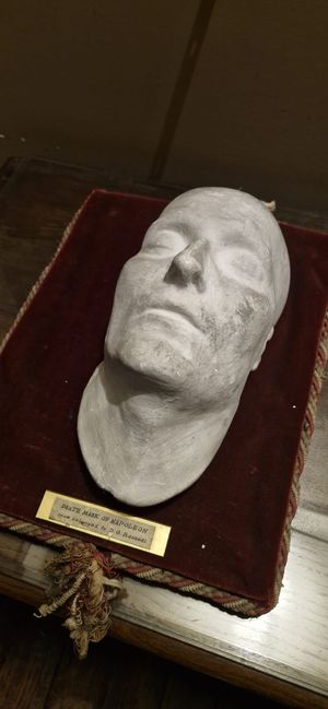 The death mask of Napoleon Bonaparte will be one of the exhibits