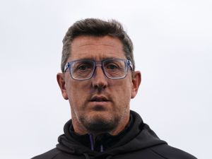 Supporting image for story: Jon Lewis says England ready for Australia despite warm-up game being cut short