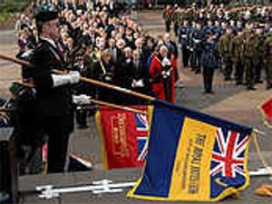 Supporting image for story: Tributes to war heroes