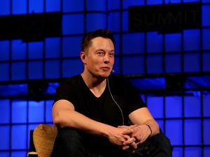 Supporting image for story: Elon Musk takes ID.3 for a spin with VW boss Herbert Diess