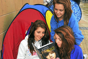 Supporting image for story: Justin Bieber fever as fans get tickets for NIA