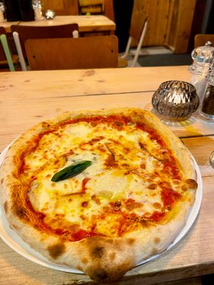 Neapolitan pizza perfection at Dough & Fire in Moseley, Birmingham