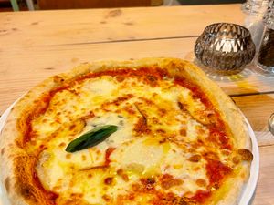 Supporting image for story: We visited the cosy pizzeria in a trendy Birmingham neighbourhood serving the freshest ingredients - and you won’t believe the menu prices