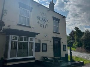 Supporting image for story: Brierley Hill's famous 'Delph Run' is more than just a pub crawl