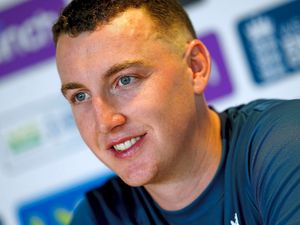 Supporting image for story: England's Harry Brook determined to inspire like the Ashes class of 2005