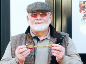 Supporting image for story: Allan's "Key to Wellington" honour for unlocking town's history