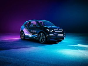Supporting image for story: BMW reveals luxurious i3 Urban Suite Concept