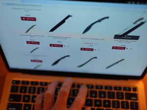 Supporting image for story: Sales of knives for £10 in online ‘mystery boxes’ condemned by police chief