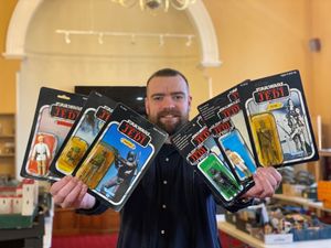 Supporting image for story: Rare Star Wars toy collection sells for £15,000