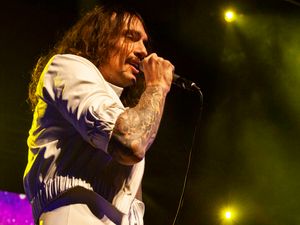 Supporting image for story: The Darkness come to Birmingham - in pictures