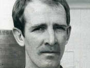 Supporting image for story: Ex-Wolves and Albion star dies
