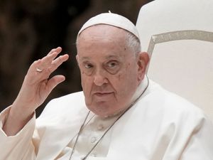 Supporting image for story: Pope calls for international treaty to regulate artificial intelligence