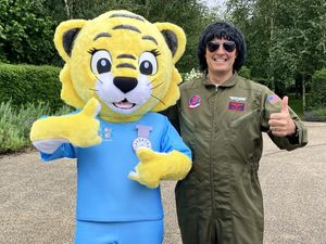 Supporting image for story: 'You can be my wingman anytime' – charity chief plans Top Gun wing-walk