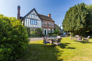 The Moat House is a welcoming venue on the edge of Stafford