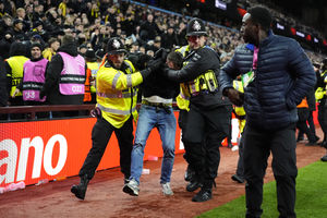 Supporting image for story: Aston Villa match halted due to crowd trouble