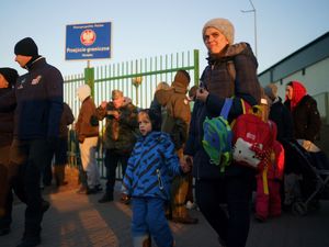 Supporting image for story: UK refugee scheme ‘taking so long’ say couple opening up their home